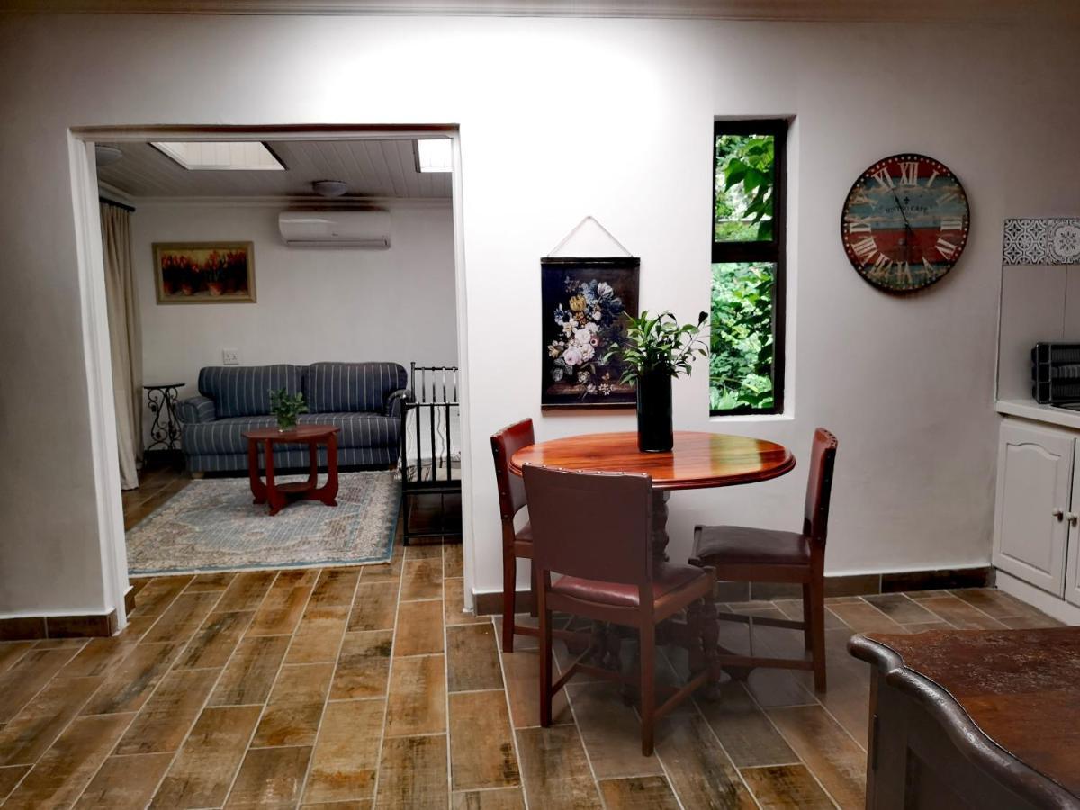 Ladybrand Cranberry Cottage מראה חיצוני תמונה